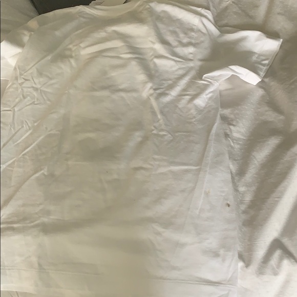 KAWS uniqlo shirt - Picture 8 of 8